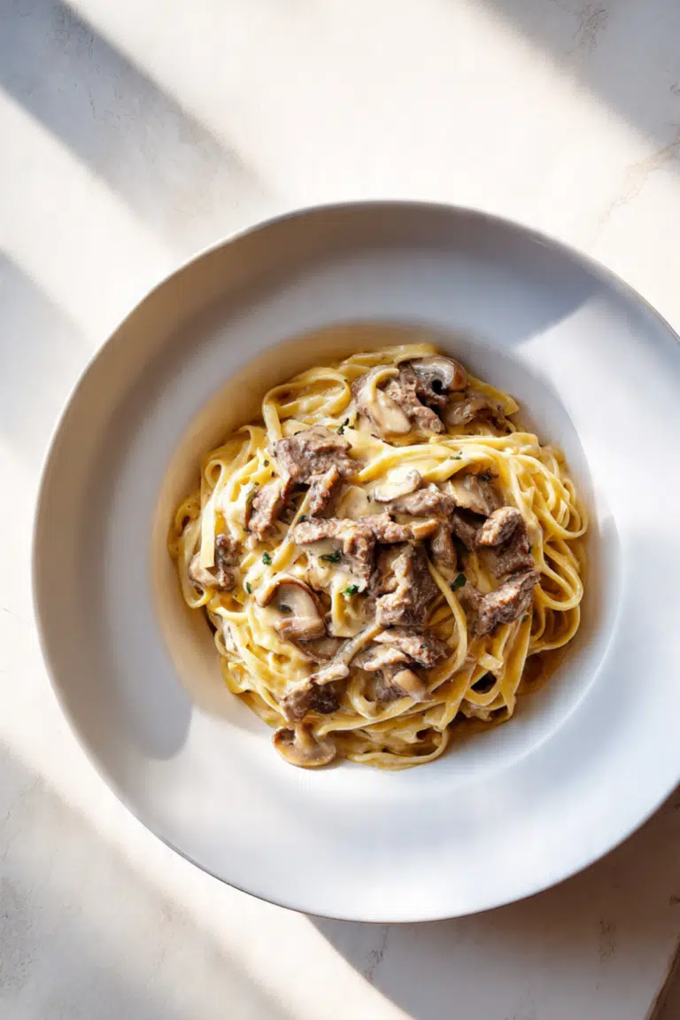 Spinach and Garlic Butter Beef Linguine
