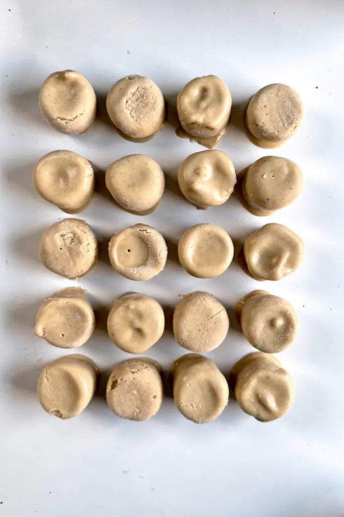 Frozen Greek Yogurt Peanut Butter Bites